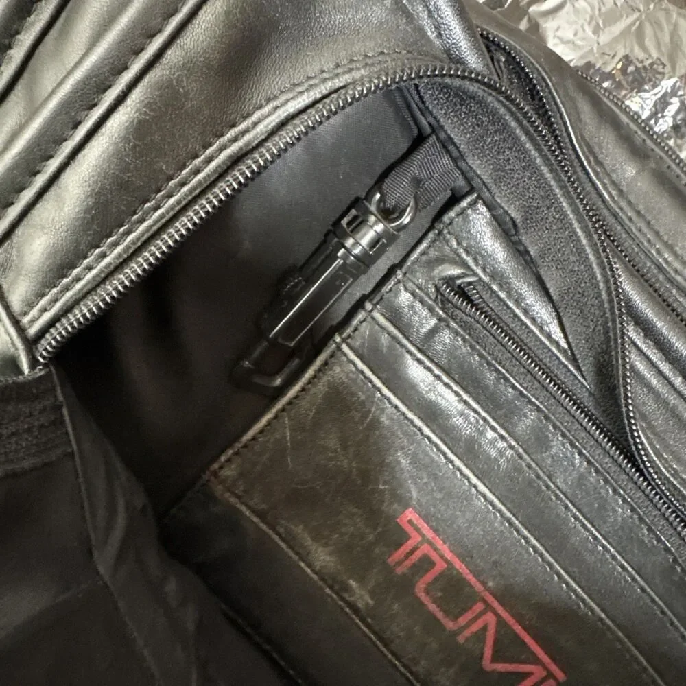 TUMI Alpha Black Leather 17” Messenger Laptop Expandable Briefcase Bag Monogram
